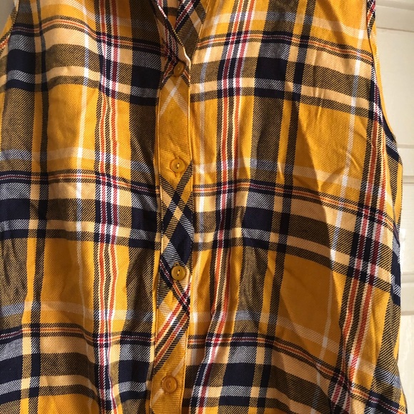 Tank top - Picture 2 of 5